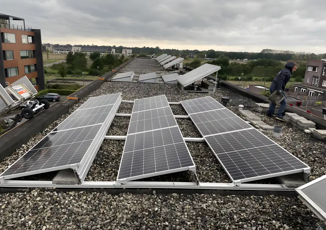4500 Wp met Enphase micro-omvormers in Utrecht 3